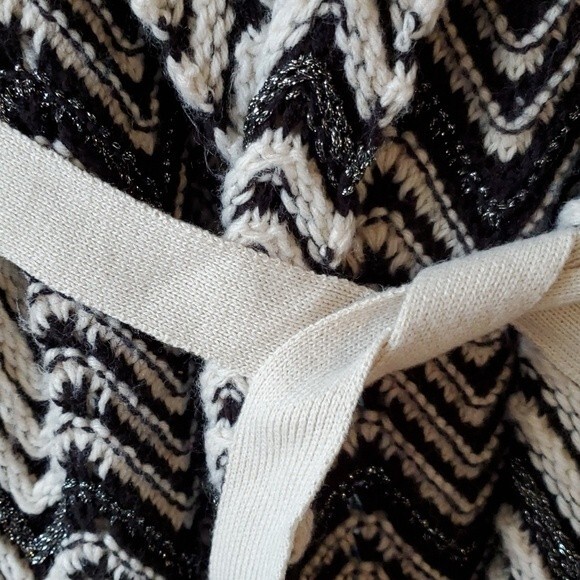 INC LONG LINE BELTED CARDIGAN SWEATER BLACK CREAMY WHITE ZIG ZAG SIZE SMALL - Picture 8 of 10